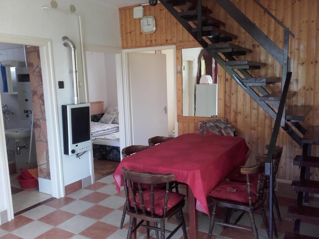 Vila Janos Nyaralo Balatonmáriafürdő Exteriér fotografie